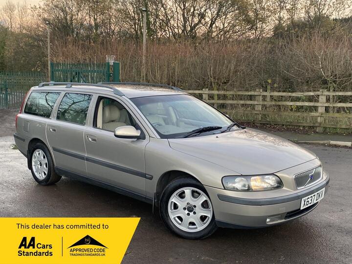 Volvo V70 2.4T 5dr