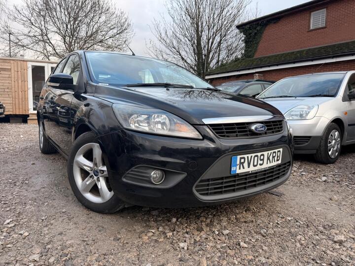 Ford Focus 1.6 TDCi DPF Zetec 5dr