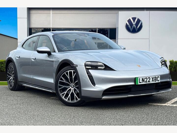 Porsche Taycan Performance Plus 93.4kWh 4 Cross Turismo Auto 4WD 5dr (11kW Charger)