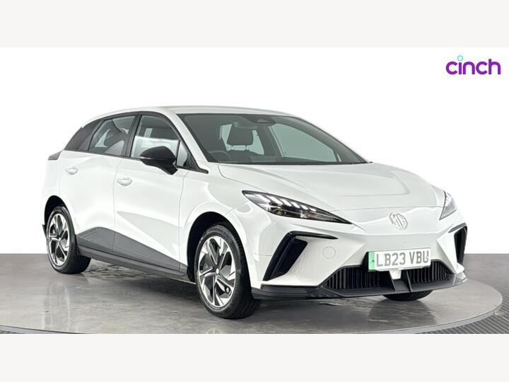 MG MG4 64kWh SE Long Range Auto 5dr