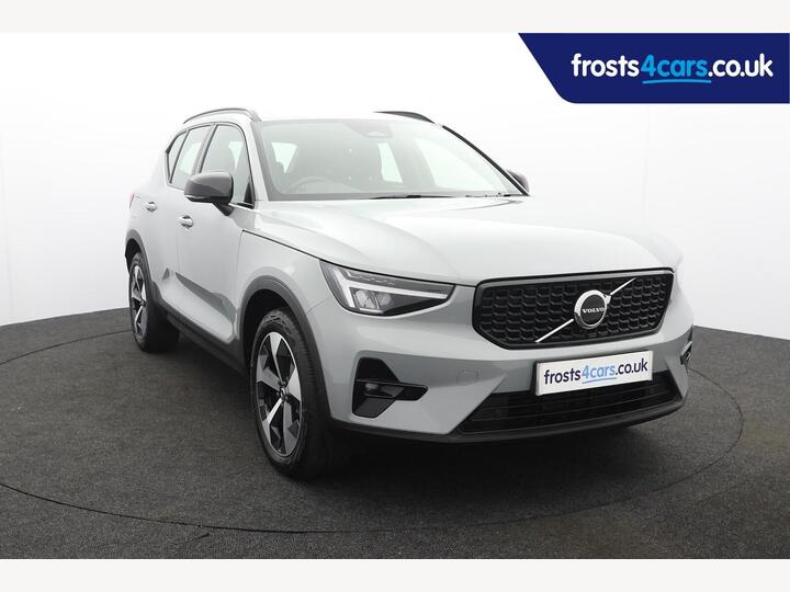 Volvo XC40 2.0 B4 MHEV Plus DCT Auto Euro 6 (s/s) 5dr