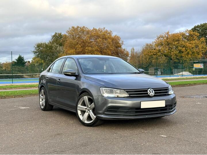 Volkswagen Jetta 2.0 TDI BlueMotion Tech SE DSG Euro 6 (s/s) 4dr