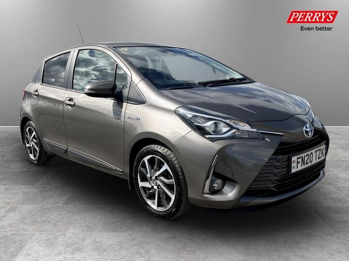 Toyota Yaris 1.5 VVT-h Y20 Bi-tone E-CVT Euro 6 (s/s) 5dr