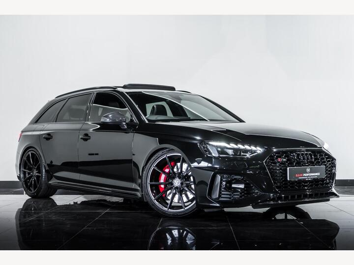Audi RS4 AVANT 2.9 TFSI V6 Tiptronic Quattro Euro 6 (s/s) 5dr Audi RS4 AVANT 2.9 TFSI V6 Tiptronic Quattro Euro 6 (s/s) 5dr