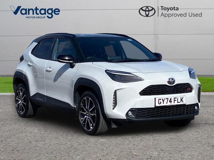 Toyota Yaris Cross 1.5 VVT-h GR SPORT E-CVT Euro 6 (s/s) 5dr Toyota Yaris Cross 1.5 VVT-h GR SPORT E-CVT Euro 6 (s/s) 5dr