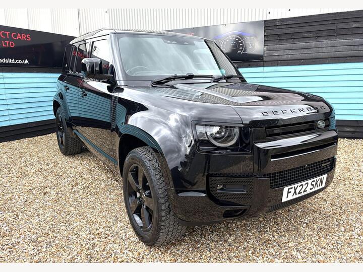 Land Rover DEFENDER 110 3.0 D300 MHEV X-Dynamic SE Auto 4WD Euro 6 (s/s) 5dr