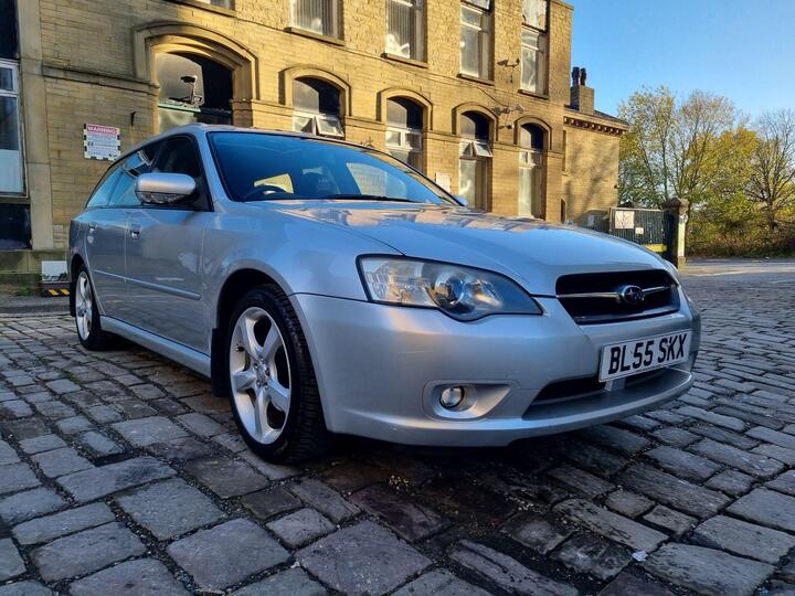 Subaru Legacy 2.0 RE Sport Tourer 5dr