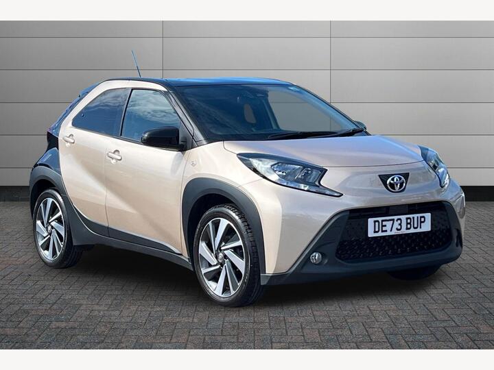 Toyota Aygo X 1.0 VVT-i Edge Euro 6 (s/s) 5dr Toyota Aygo X 1.0 VVT-i Edge Euro 6 (s/s) 5dr