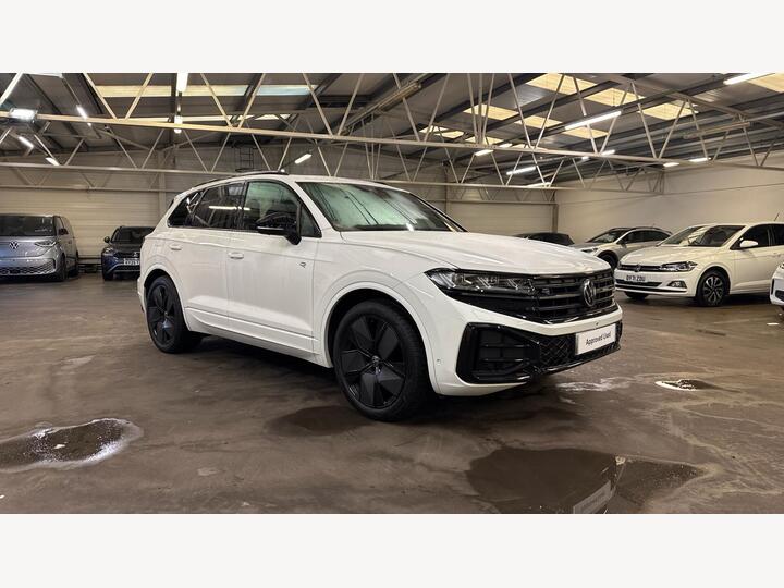Volkswagen Touareg 3.0 TDI V6 Black Edition Tiptronic 4Motion Euro 6 (s/s) 5dr