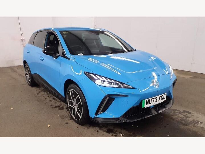 MG MG 4 64kWh Trophy Long Range Auto 5dr