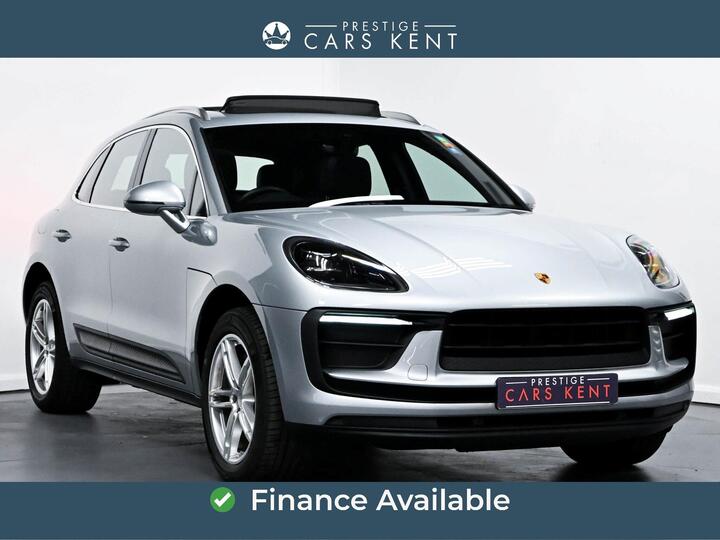 Porsche Macan 2.0T PDK 4WD Euro 6 (s/s) 5dr Porsche Macan 2.0T PDK 4WD Euro 6 (s/s) 5dr