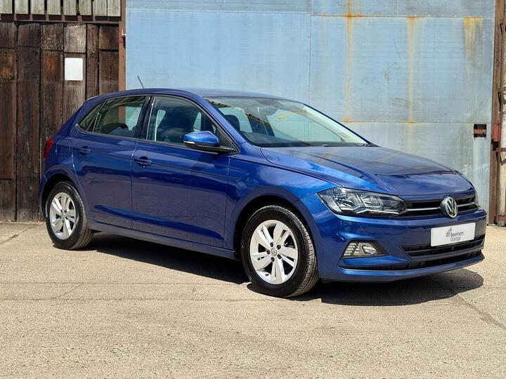 Volkswagen Polo 1.0 TSI SE DSG Euro 6 (s/s) 5dr Volkswagen Polo 1.0 TSI SE DSG Euro 6 (s/s) 5dr