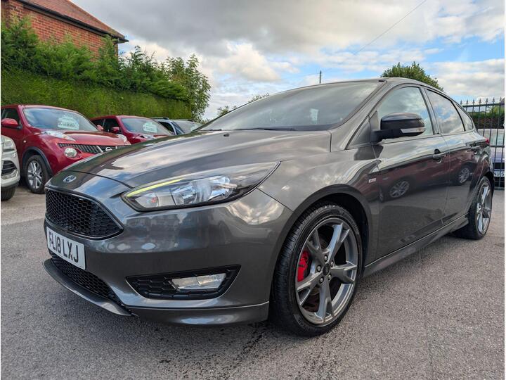 Ford Focus 1.5 TDCi ST-Line X Euro 6 (s/s) 5dr