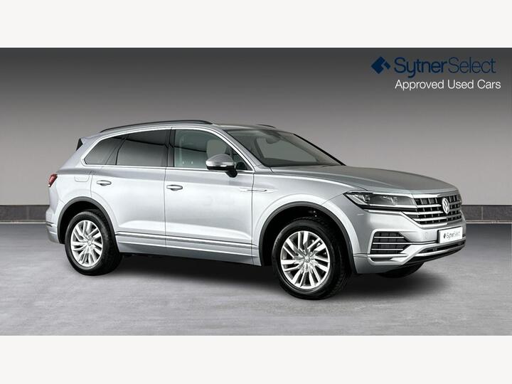 Volkswagen TOUAREG 3.0 TDI V6 SEL Tiptronic 4Motion Euro 6 (s/s) 5dr