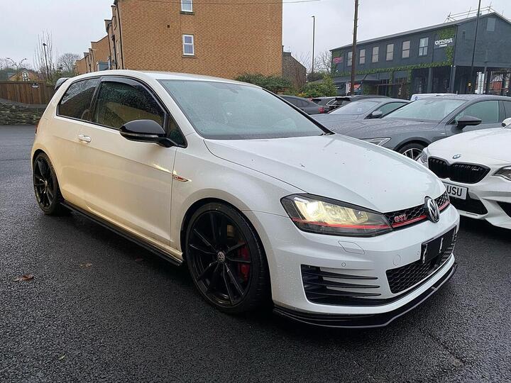 Volkswagen Golf 2.0 TSI BlueMotion Tech GTI Performance DSG Euro 6 (s/s) 3dr