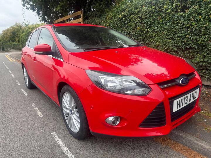 Ford Focus 1.0T EcoBoost Zetec Euro 5 (s/s) 5dr