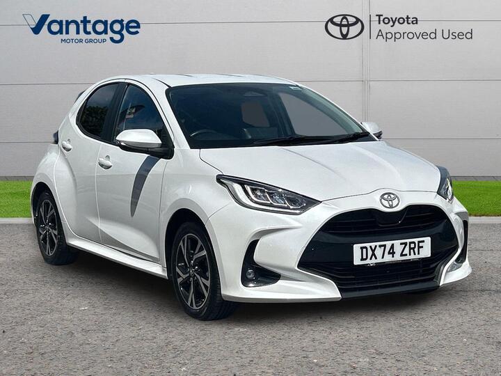 Toyota Yaris 1.5 VVT-h Design E-CVT Euro 6 (s/s) 5dr