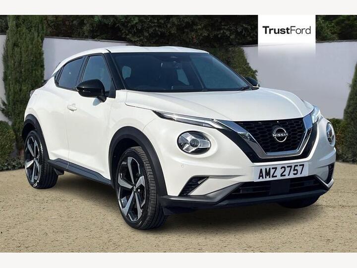 Nissan JUKE 1.0 DIG-T Tekna Euro 6 (s/s) 5dr