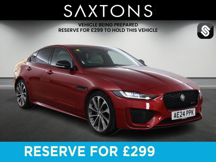 Jaguar XE 2.0 D200 MHEV R-Dynamic SE Black Auto Euro 6 (s/s) 4dr