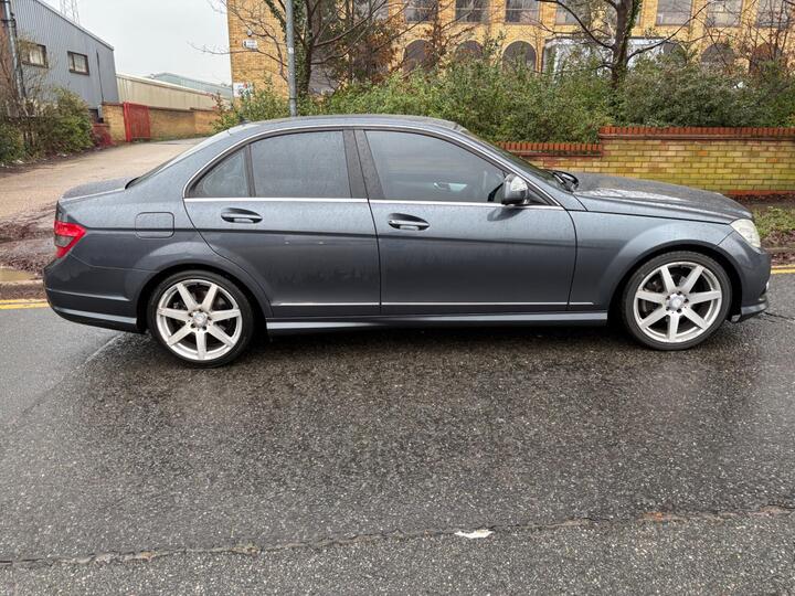 Mercedes-Benz C Class 2.1 C220 CDI Sport Auto Euro 4 4dr