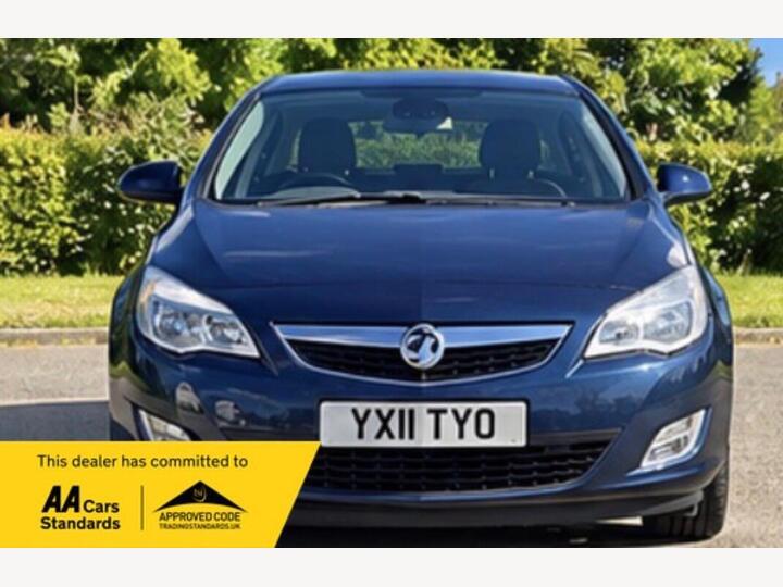 Vauxhall Astra 1.6 16v Elite Easytronic Euro 5 5dr