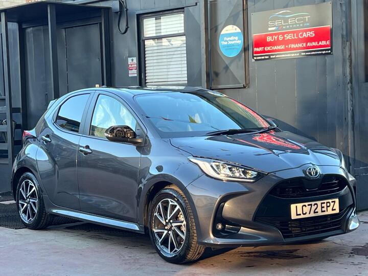 Toyota Yaris 1.5 VVT-h Design E-CVT Euro 6 (s/s) 5dr