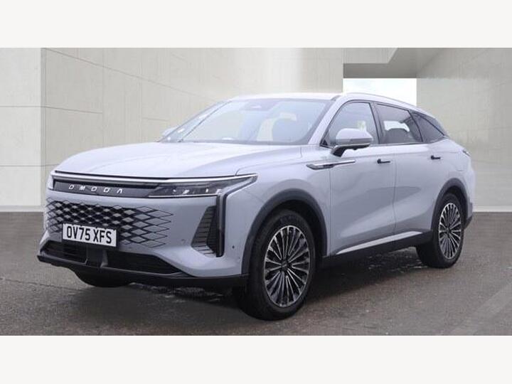 OMODA 9 1.5T SHS 34.46kWh Noble DHT3 4WD Euro 6 (s/s) 5dr