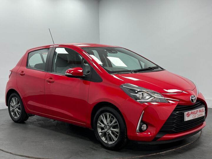 Toyota Yaris 1.5 VVT-i Icon CVT Euro 6 5dr