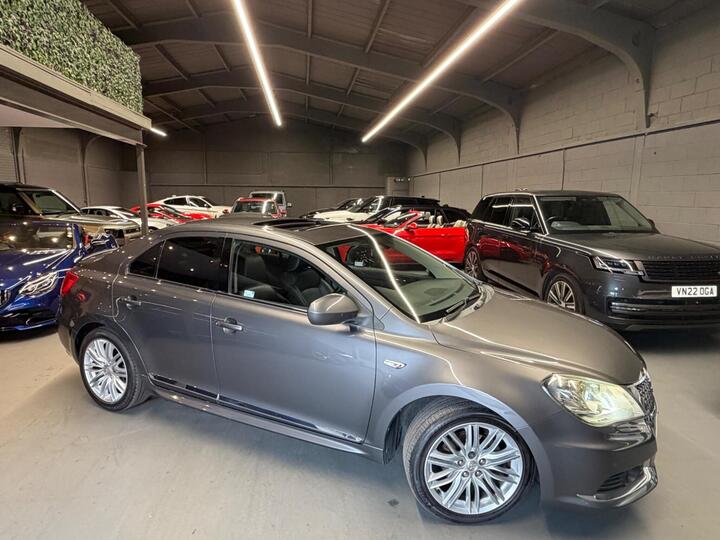 Suzuki Kizashi 2.4 16V Sport CVT 4WD Euro 5 4dr