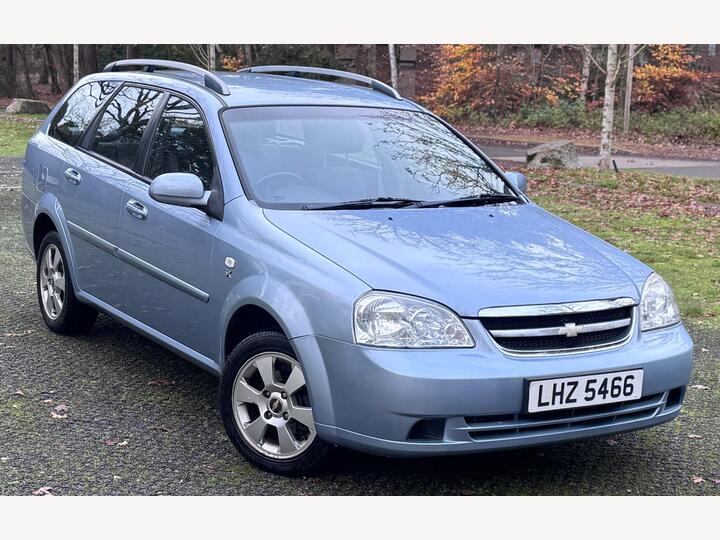 Chevrolet Lacetti 1.8 SX 5dr
