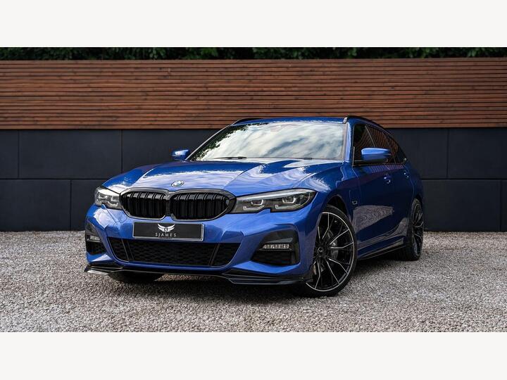 BMW 3 SERIES 2.0 330e 12kWh M Sport Touring Auto Euro 6 (s/s) 5dr BMW 3 SERIES 2.0 330e 12kWh M Sport Touring Auto Euro 6 (s/s) 5dr