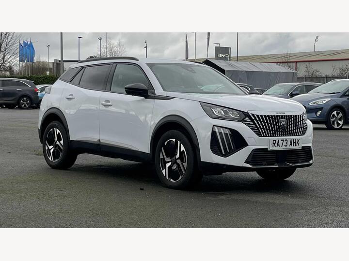 Peugeot 2008 ESTATE 1.2 PureTech Allure EAT Euro 6 (s/s) 5dr Peugeot 2008 ESTATE 1.2 PureTech Allure EAT Euro 6 (s/s) 5dr