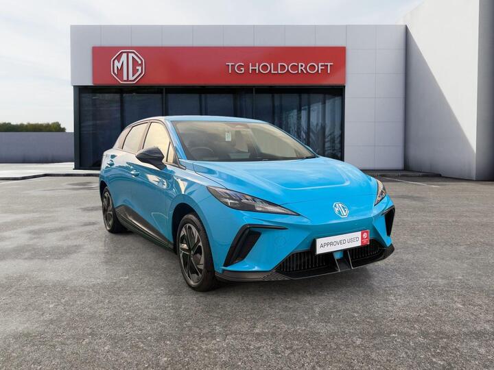 MG MG4 64kWh SE Long Range Auto 5dr