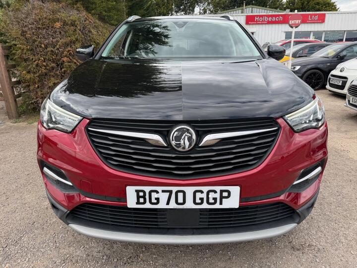 Vauxhall Grandland X 1.6 13.2kWh Business Edition Nav Premium Auto 4WD Euro 6 (s/s) 5dr Hybrid4