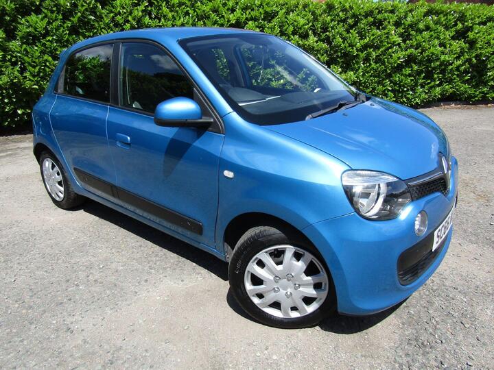 Renault Twingo 1.0 SCe Play Euro 6 5dr Renault Twingo 1.0 SCe Play Euro 6 5dr