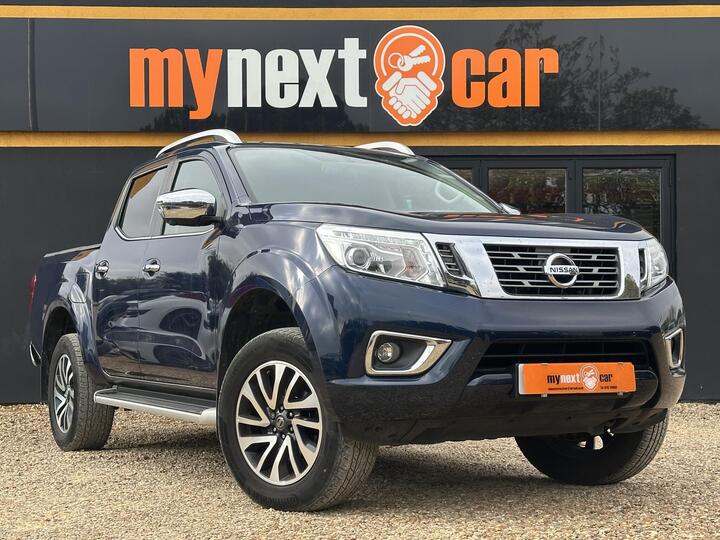 Nissan NAVARA 2.3 DCi Tekna 4WD Euro 6 (s/s) 4dr Nissan NAVARA 2.3 DCi Tekna 4WD Euro 6 (s/s) 4dr