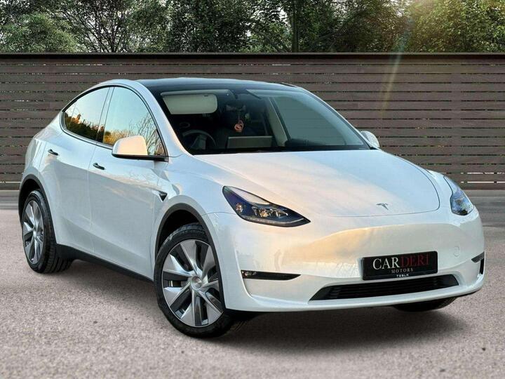 Tesla Model Y (Dual Motor) Long Range Auto 4WDE 5dr