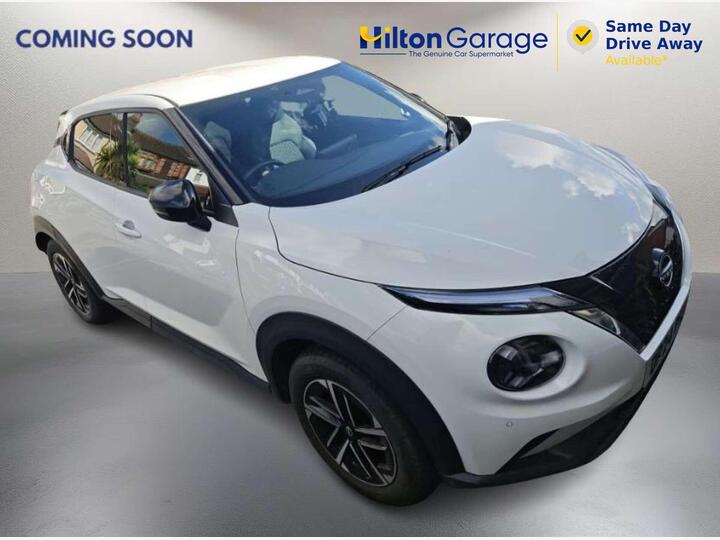 Nissan JUKE 1.6 N-Connecta Auto Euro 6 5dr