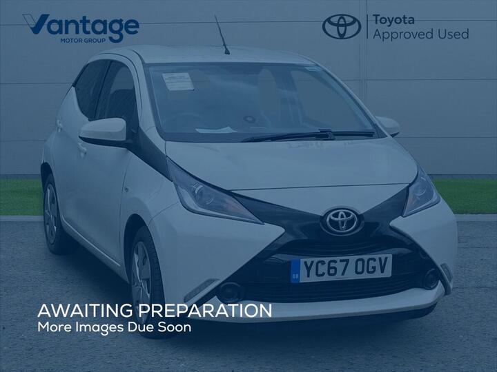Toyota AYGO 1.0 VVT-i X-play Euro 6 5dr