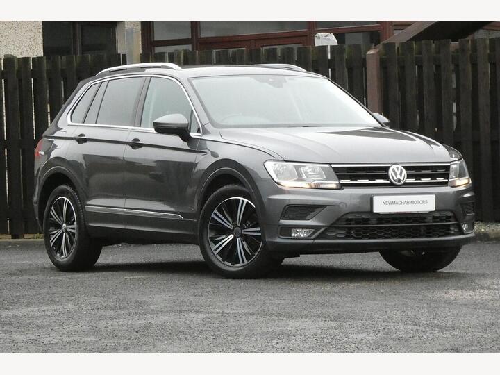 Volkswagen Tiguan 2.0 TDI SE Navigation DSG Euro 6 (s/s) 5dr Volkswagen Tiguan 2.0 TDI SE Navigation DSG Euro 6 (s/s) 5dr