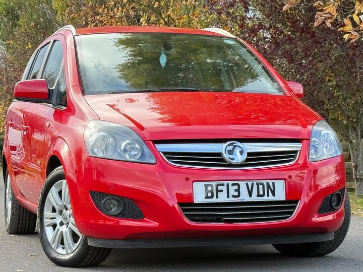 Vauxhall Zafira 1.8 16V Design Euro 5 5dr (SNav) Vauxhall Zafira 1.8 16V Design Euro 5 5dr (SNav)
