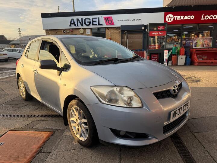 Toyota Auris 1.6 VVT-i TR 5dr