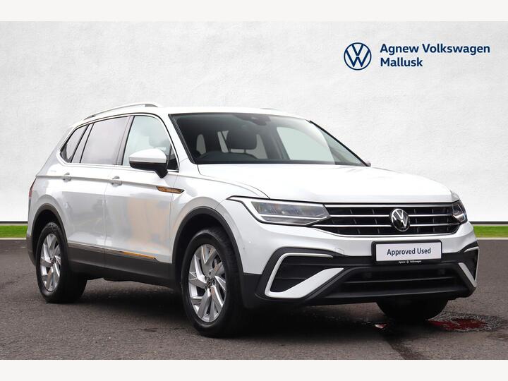 Volkswagen Tiguan Allspace 1.5 TSI Life Euro 6 (s/s) 5dr Volkswagen Tiguan Allspace 1.5 TSI Life Euro 6 (s/s) 5dr