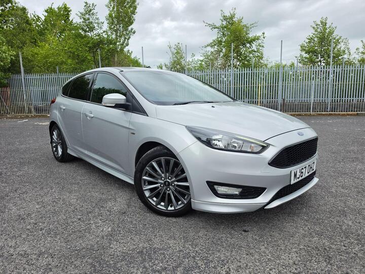 Ford Focus 1.0T EcoBoost ST-Line Euro 6 (s/s) 5dr