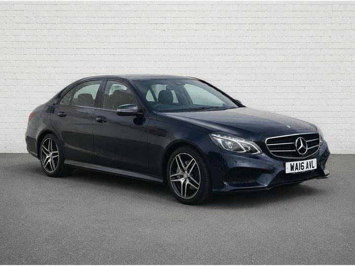 Mercedes-Benz E-CLASS 2.1 E220 BlueTEC AMG Night Edition G-Tronic+ Euro 6 (s/s) 4dr Mercedes-Benz E-CLASS 2.1 E220 BlueTEC AMG Night Edition G-Tronic+ Euro 6 (s/s) 4dr