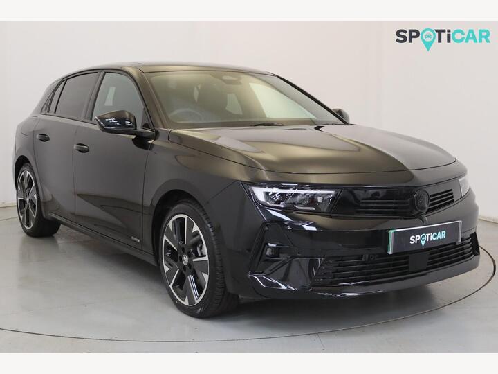 Vauxhall Astra 54kWh Ultimate Auto 5dr Vauxhall Astra 54kWh Ultimate Auto 5dr