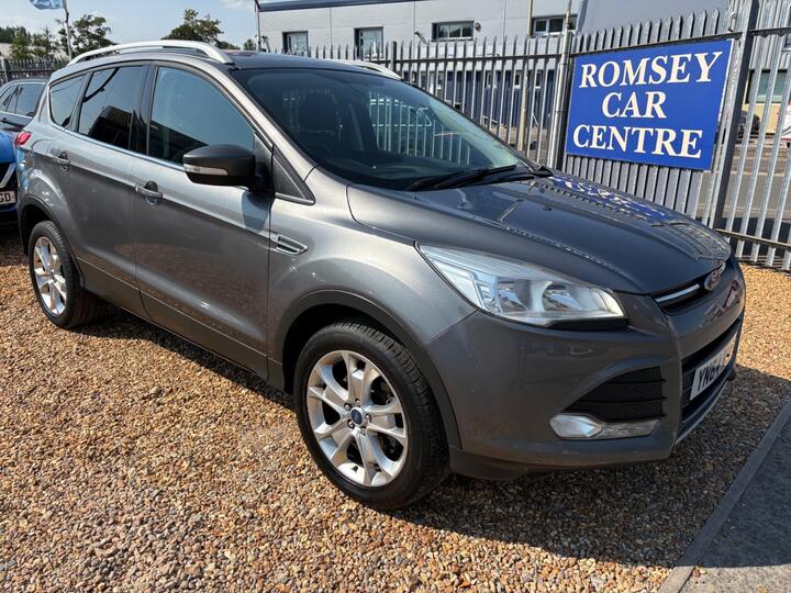 Ford Kuga 2.0 TDCi Zetec AWD Euro 5 5dr