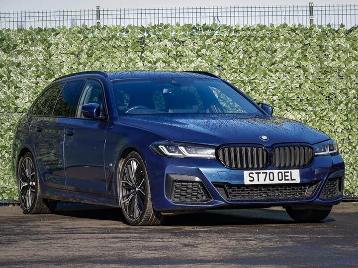 BMW 5 Series 2.0 520d MHT M Sport Touring Steptronic Euro 6 (s/s) 5dr BMW 5 Series 2.0 520d MHT M Sport Touring Steptronic Euro 6 (s/s) 5dr