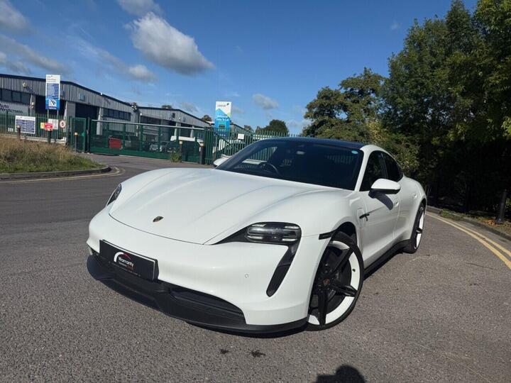 Porsche TAYCAN Performance Plus 93.4kWh 4S Auto 4WD 4dr Porsche TAYCAN Performance Plus 93.4kWh 4S Auto 4WD 4dr