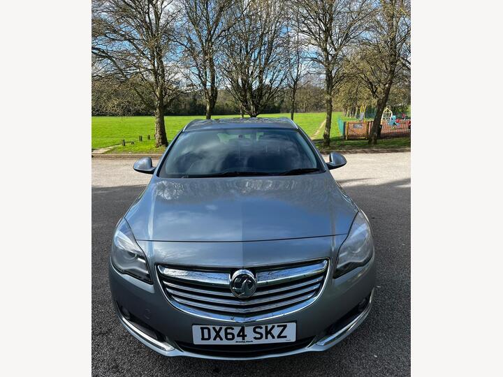 Vauxhall Insignia 2.0 CDTi SRi Nav Sports Tourer Auto Euro 5 5dr Vauxhall Insignia 2.0 CDTi SRi Nav Sports Tourer Auto Euro 5 5dr